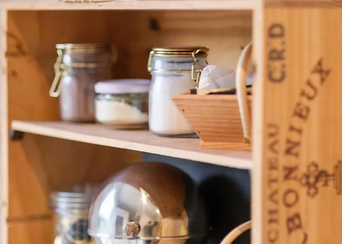 Les D'alienor, Cosy アパート *